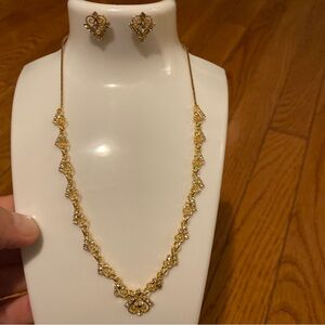 Gold necklace earrings set